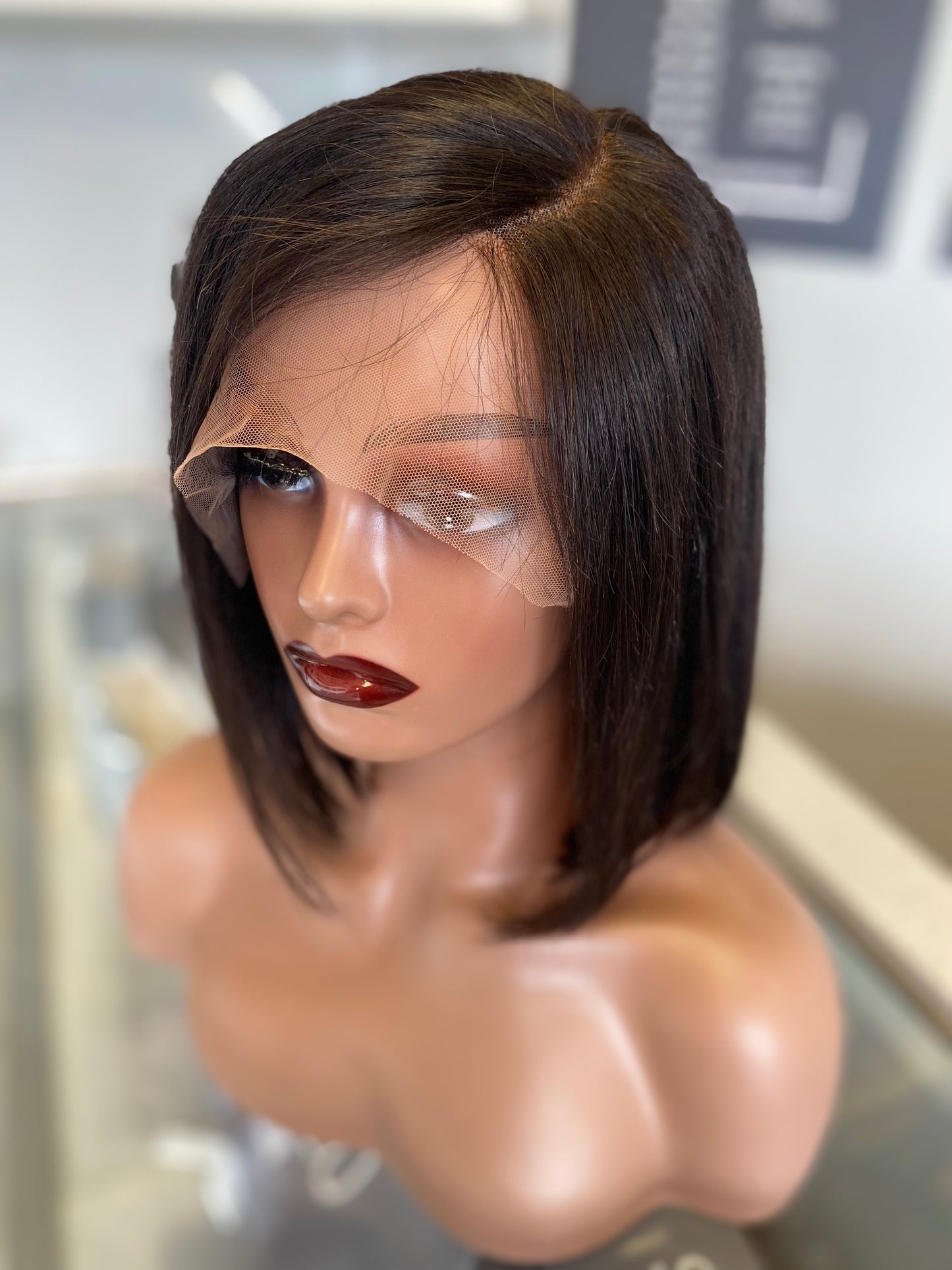 She Classic: Bob Life - 5x5 Lace Closure - Side Part - 180 Density - SheBySherayWigs